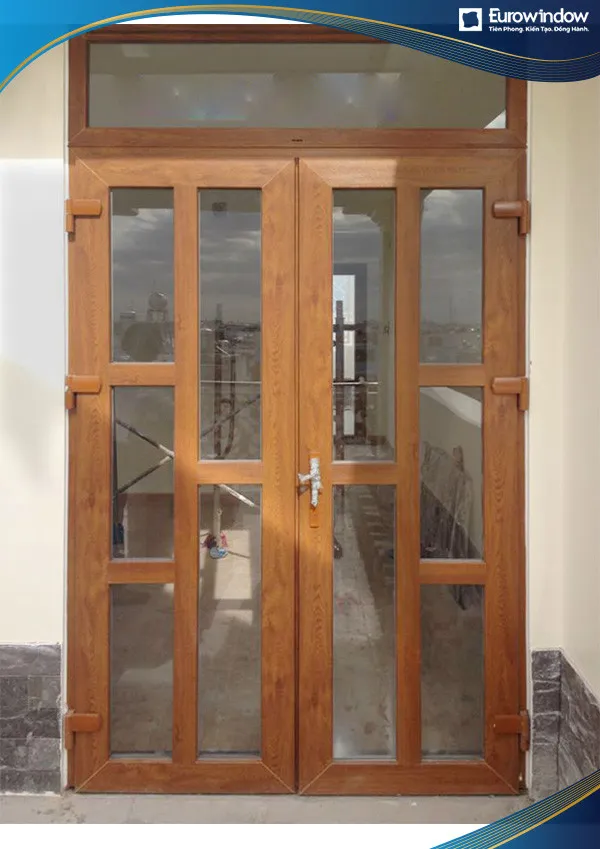 Cửa nhựa lõi thép vân gỗ 2 cánh chia đố dọc