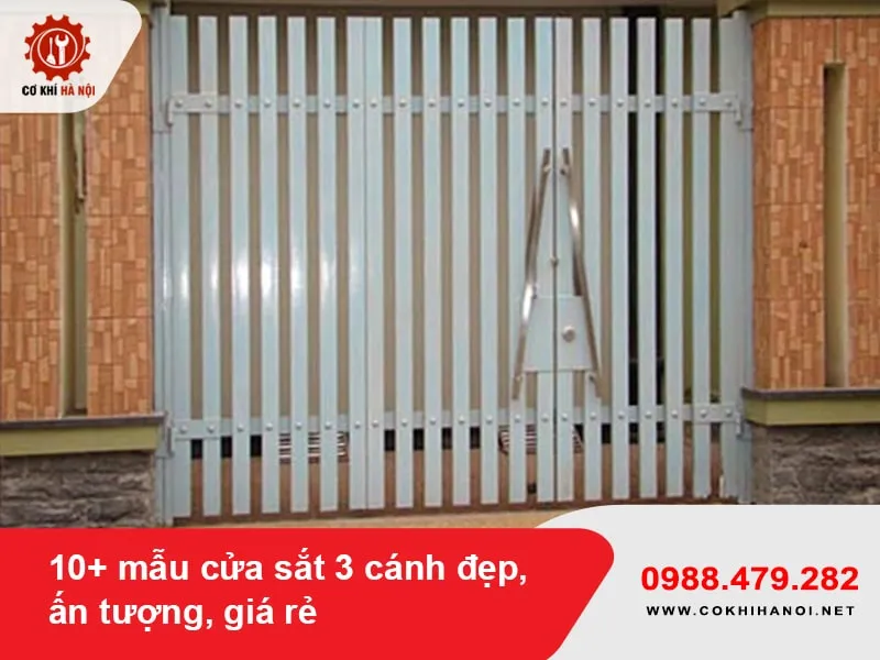 Cửa sắt 3 cánh với chi tiết khỏe khoắn