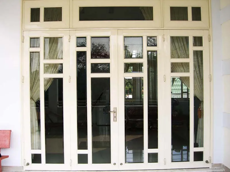 Cửa sắt nhà phố