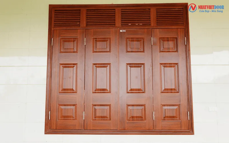 cửa sổ thép vân gỗ