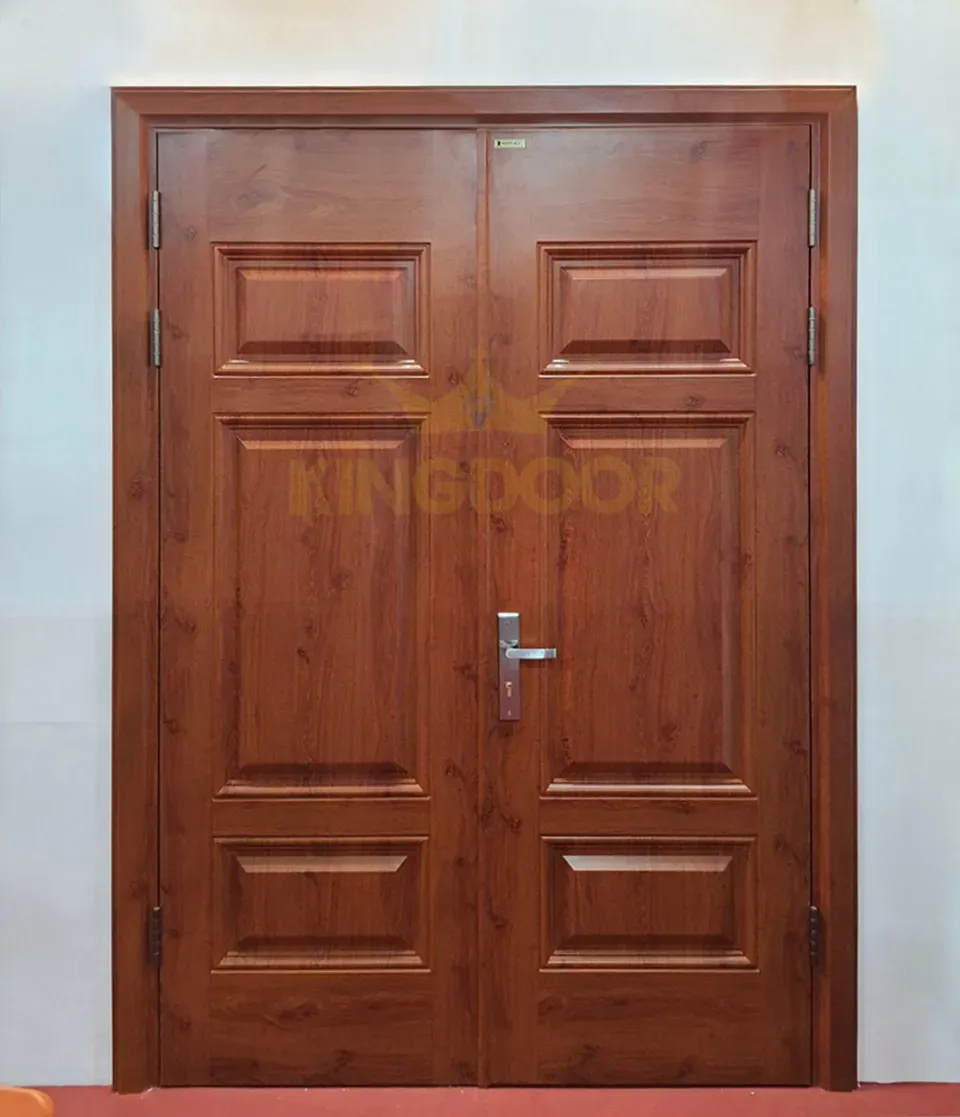 Cửa thép vân gỗ giá bao nhiêu tiền 1m