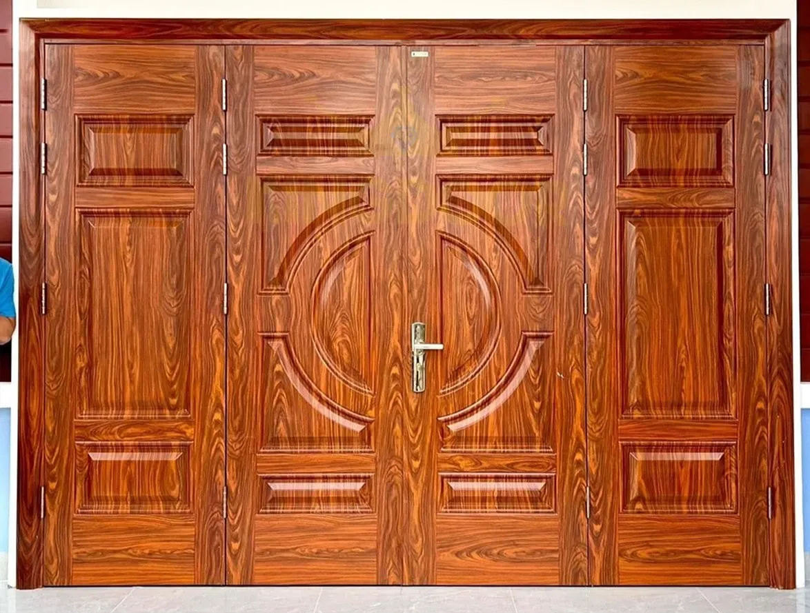 Cửa thép vân gỗ 4 cánh đều