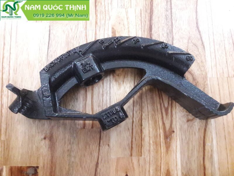 Dụng Cụ Uốn Ống Thép Trơn EMT 1/2: Giải Pháp Tối Ưu Cho Lắp Đặt Hệ Thống Điện