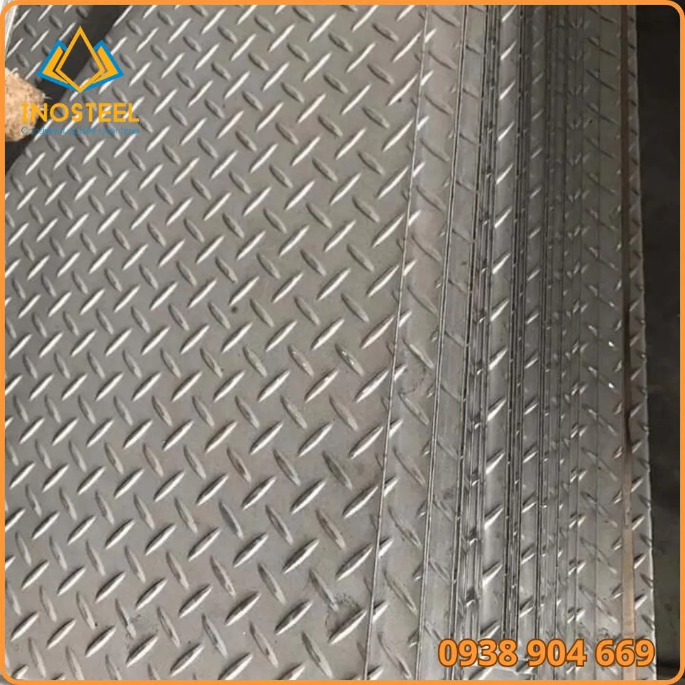 Sản xuất tấm thép chống trượt