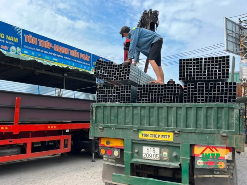 Tôn Thép Mạnh Tiến Phát cung cấp thép Minh Ngọc chất lượng, giá ưu đãi, Ck 5 - 10%