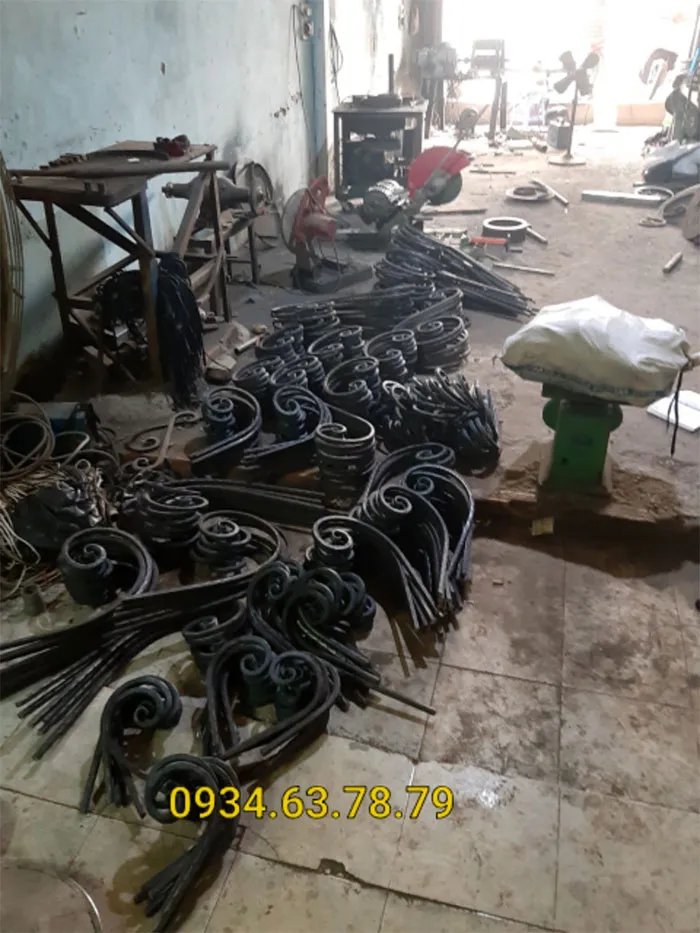 Gia công uốn cho các cửa hàng bán phụ kiện sắt