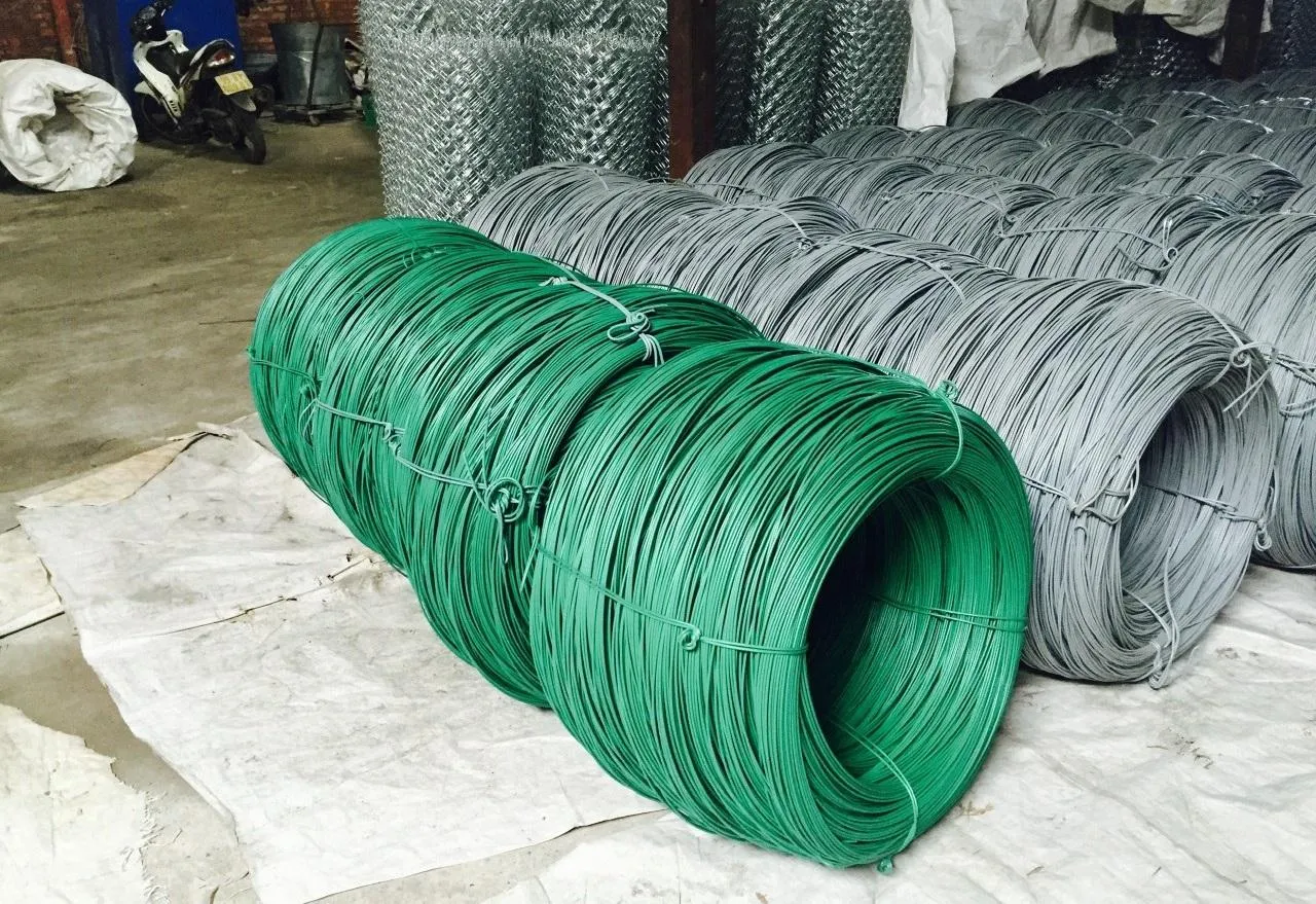 Dây thép bọc nhựa