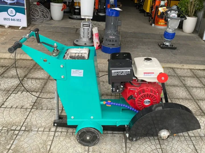 Máy cắt bê tông Q500A chuyên dùng cho công tác cắt mặt đường và sàn bê tông