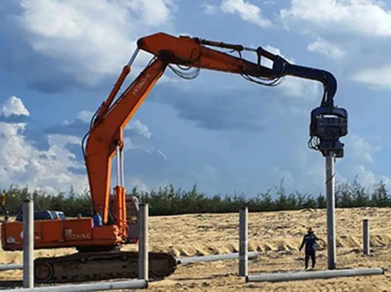 máy ép cọc bê tông nhà dân loại búa rung thủy lực mạnh mẽ