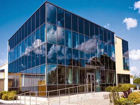 Kính Low-E phản xạ nhiệt hồng ngoại