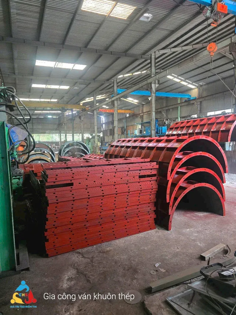 gia công ván khuôn thép