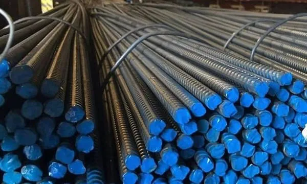 Giá sắt thép Hòa Phát 7