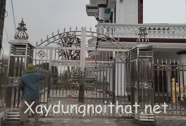 Thợ thi công hàng rào inox đẹp