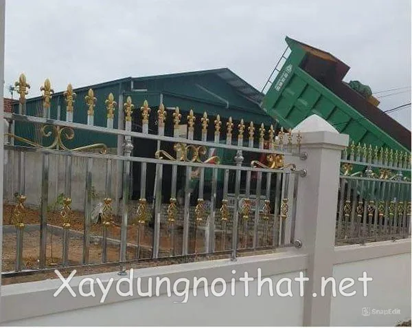Mẫu tường rào inox đơn giản