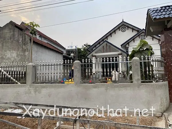 Mẫu hàng rào inox hình con tiện