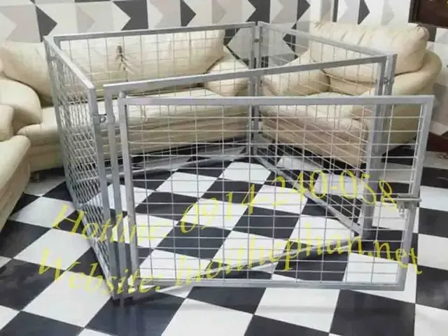 Hình ảnh minh họa quy trình lắp đặt hàng rào sắt cho chó