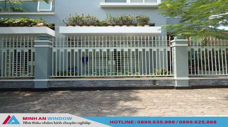 Chiêm ngưỡng một số mẫu hàng rào sắt hộp, hàng rào sắt hộp mạ kẽm đẹp