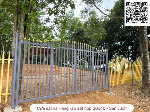 Hàng rào sắt hộp và cổng sắt hộp 20x40 đồng bộ