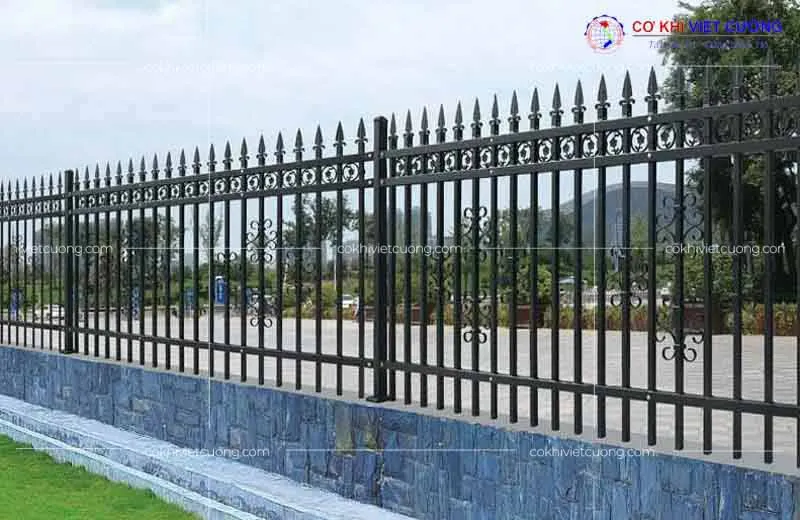 Hàng rào thép hộp nghệ thuật