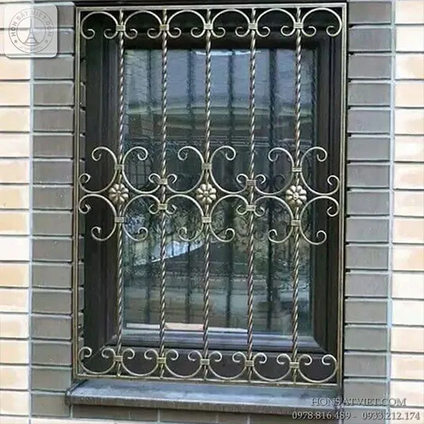 Song cửa sổ bằng sắt mỹ nghệ uốn cong