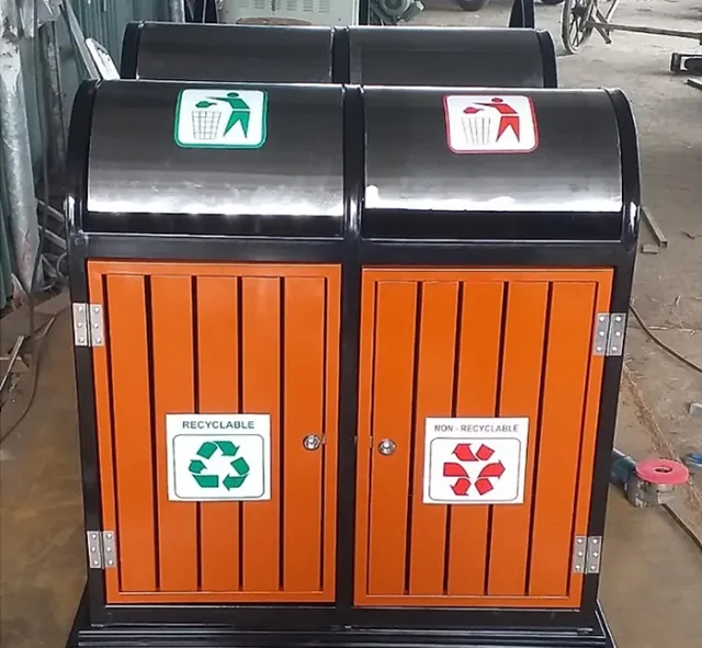 Chọn mua thùng rác inox 2 ngăn