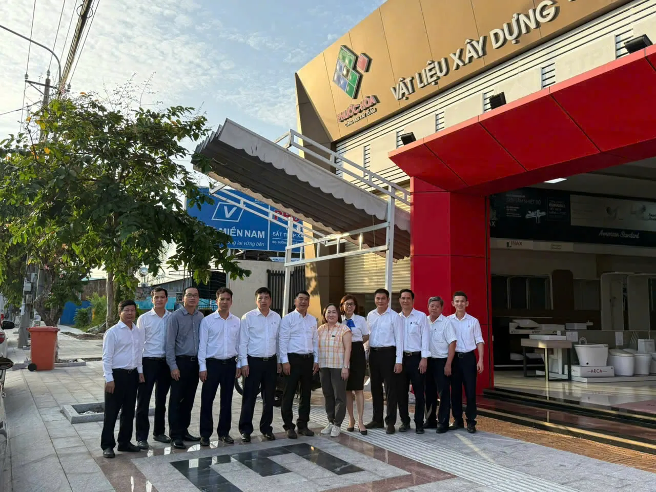 Khách hàng Sa Đéc