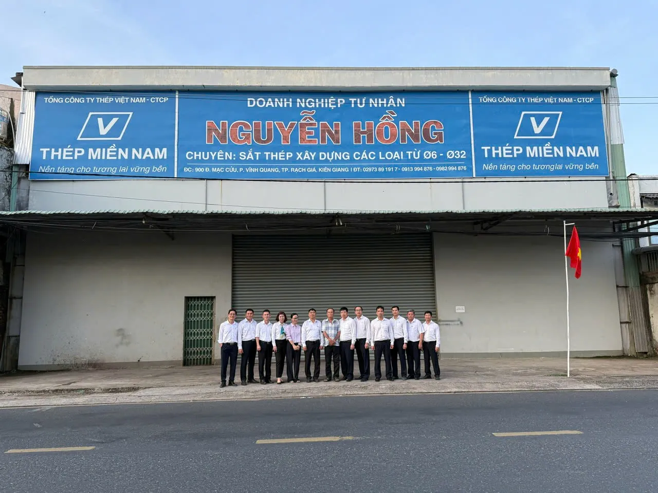 Thăm Nguyễn Hồng tại Rạch Giá