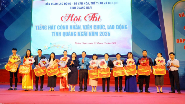 Công Ty Thép Hòa Phát Dung Quất Tuyển Dụng Lao Động Toàn Diện Tại Quảng Ngãi