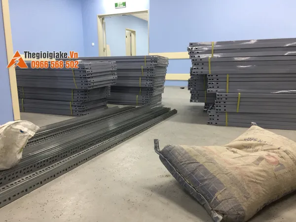 Kệ sắt lắp ghép giá rẻ tại Hà Nội