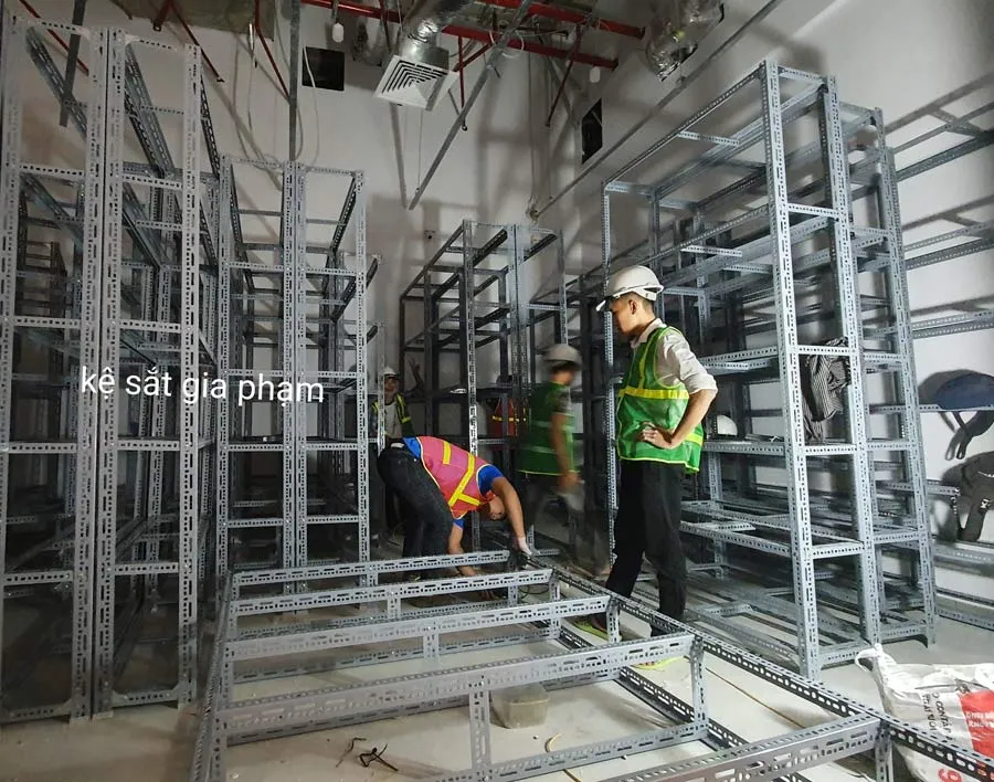 kệ sắt lắp ghép v lỗ LG23