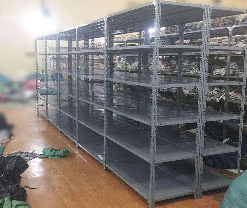 Kệ Sắt Thanh Lý: Giải Pháp Tiết Kiệm Chi Phí Cho Kho Hàng Của Bạn