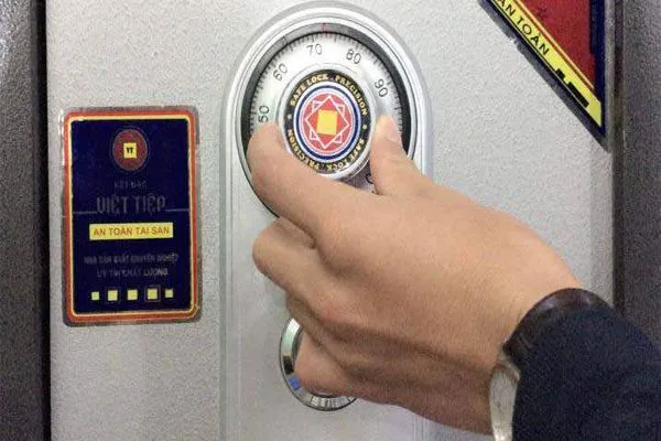 Hình ảnh chi tiết về cấu tạo két sắt