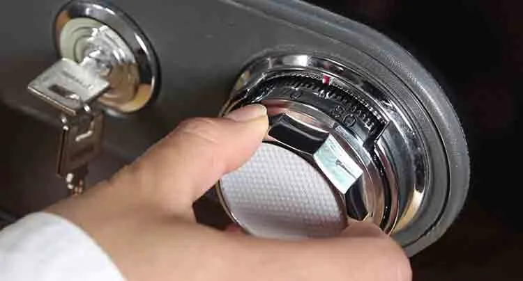 Ổ khóa cơ thường