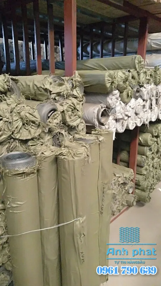 Kho lưu trữ thép tấm đục lỗ tròn