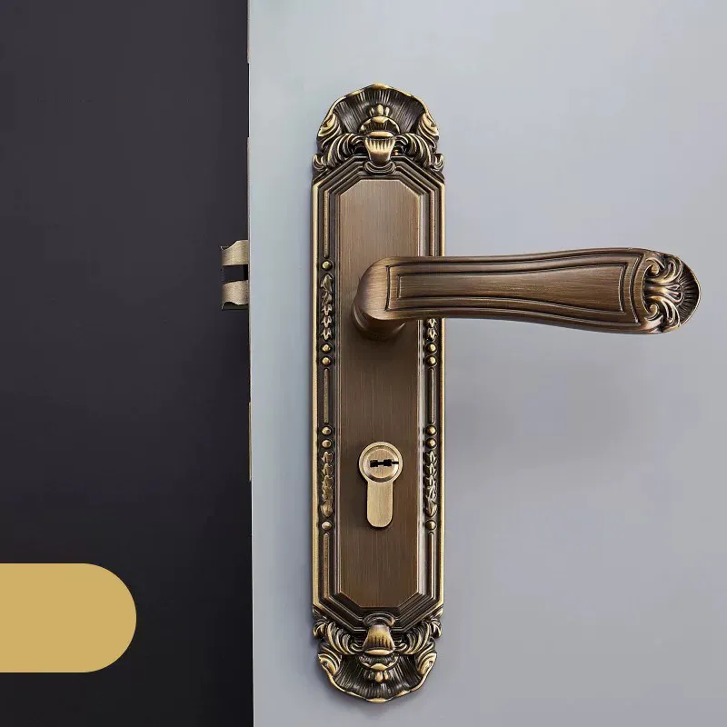 Khóa tay gạt cửa sắt thương hiệu Vietwood