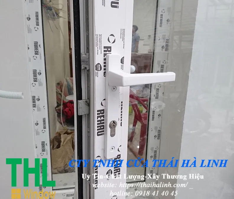 Khóa đa điểm lẫy gà roto