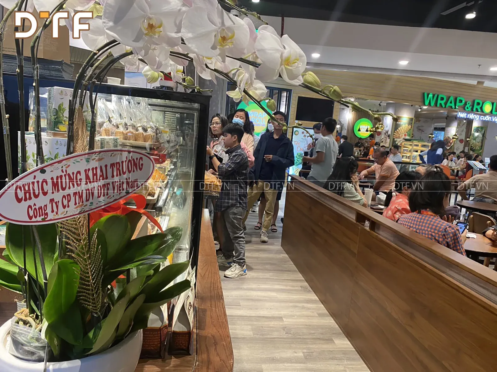 Không gian khai trương Phúc Long MPlaza tại Central Plaza Hồ Chí Minh