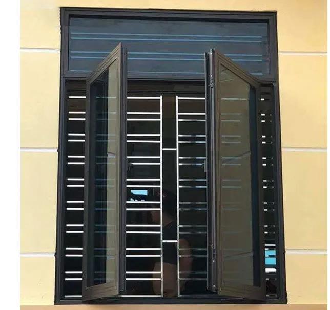 13.Khung cửa sổ inox kết hợp với cửa kính