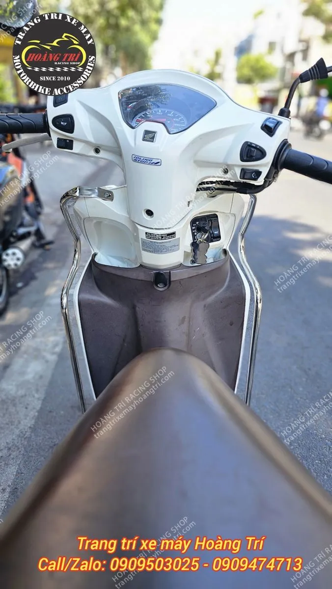 Thêm chiếc Vision 2014 nâng cấp khung bảo vệ inox