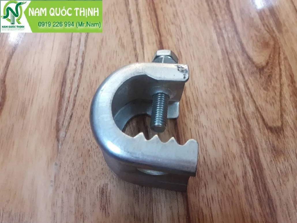 kep xa go chu c m12 treo ty ren 12