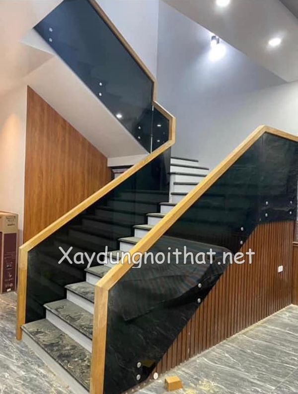 Mẫu Lan Can Kính Tay Vịn Inox: Nâng Tầm Sang Trọng Cho Nhà Phố & Biệt Thự