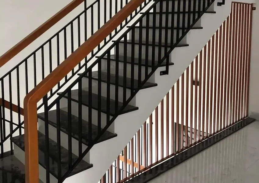 Lan can cầu thang bàng sắt hộp