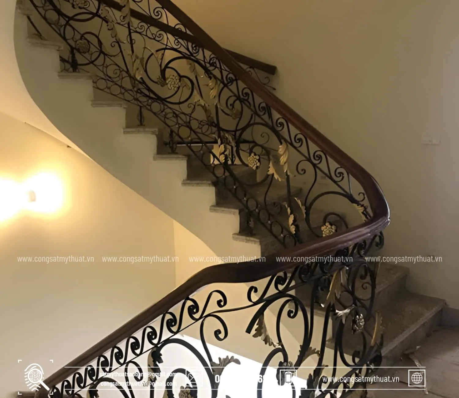 Lan can sắt nghệ thuật cổ điển