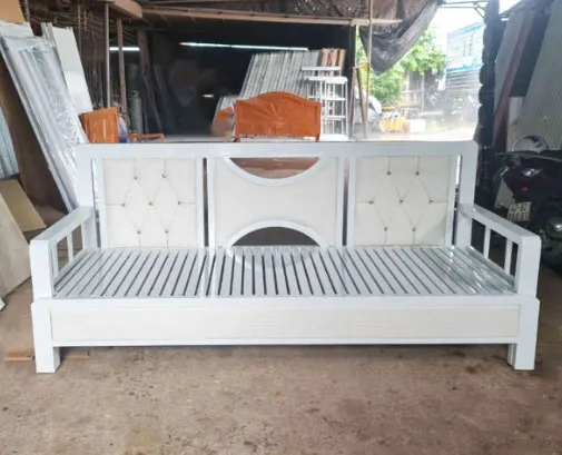 Lợi ích của việc sử dụng giường sắt gấp thành ghế cho gia đình