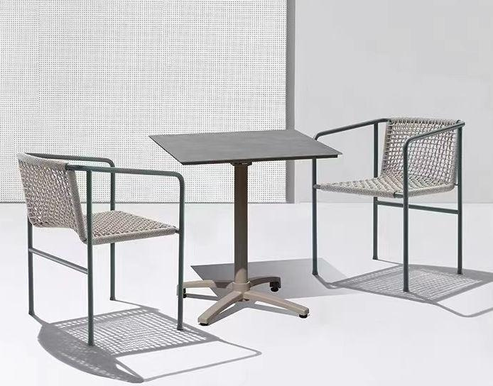 Chân Bàn Sắt Sơn Tĩnh Điện: Lựa Chọn Tối Ưu Cho Không Gian Văn Phòng