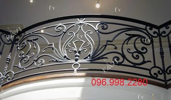 Mẫu ban công sắt mỹ thuật đẹp với giá tốt