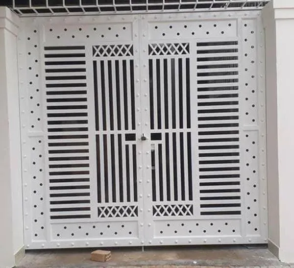 Mẫu cổng sắt 2 cánh đẹp, hiện đại