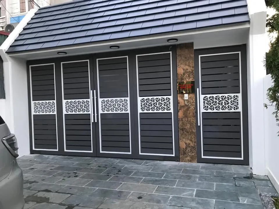 Mẫu cổng sắt 4 cánh đơn giản đẹp