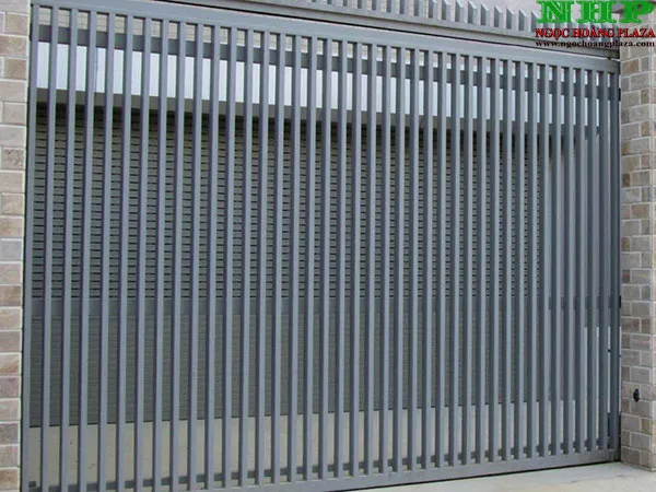 Mẫu cổng sắt hộp lùa sang 1 bên, đang sắt hộp cao cấp