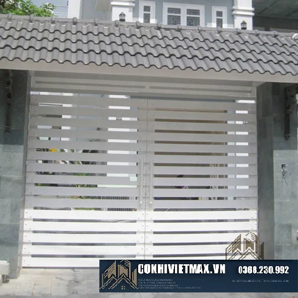 Mẫu cửa cổng sắt 2 cánh đẹp đơn giản